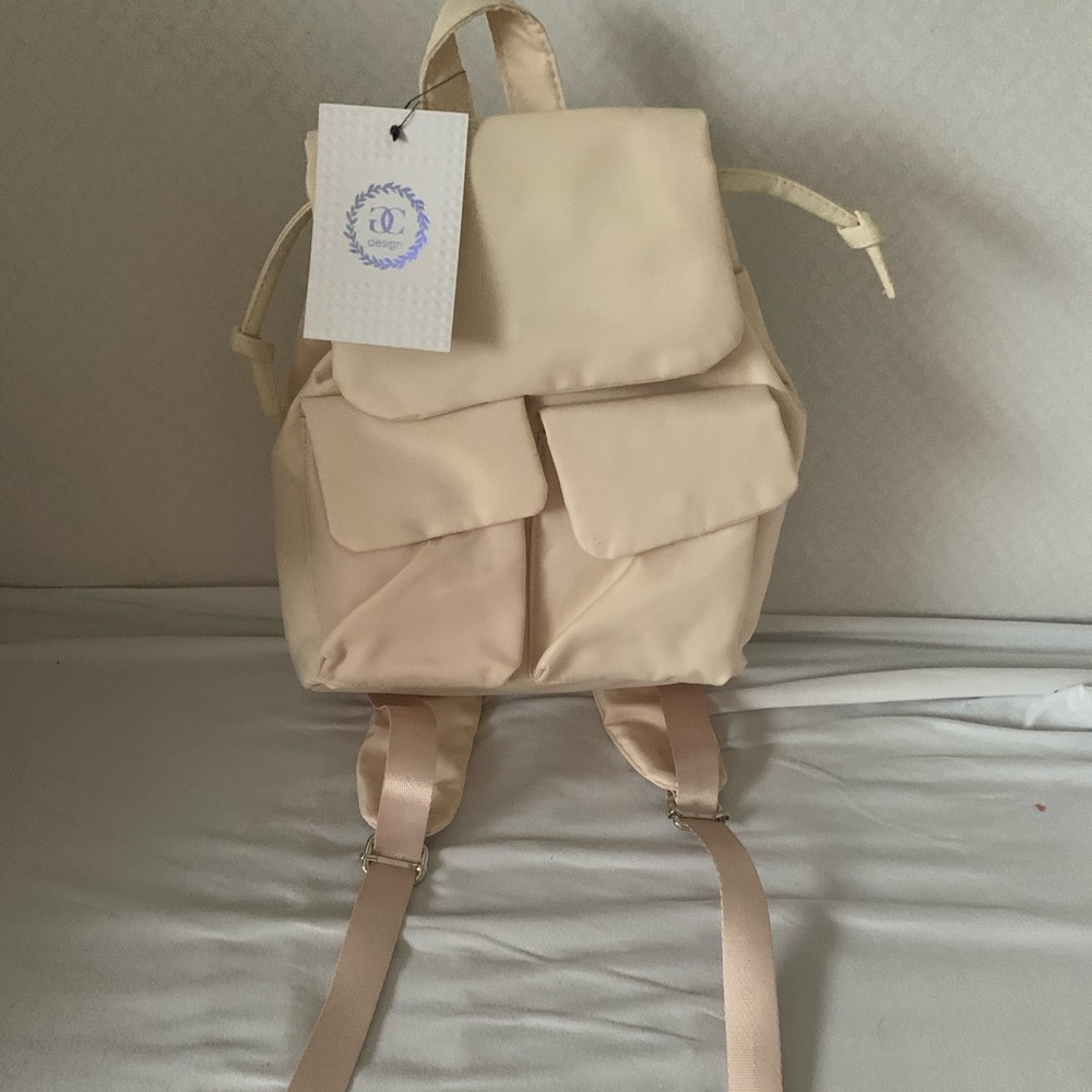 NWT forever 21 backpack